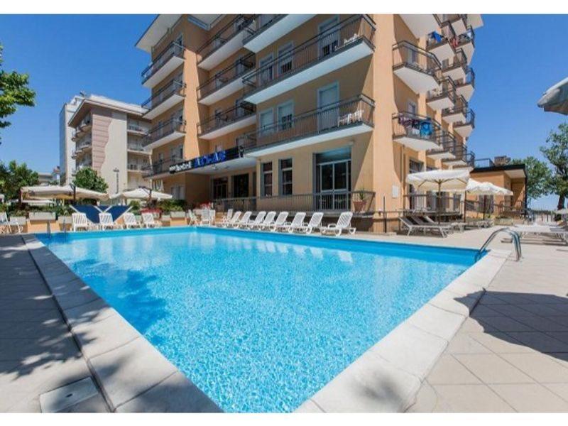 Hotel Atlas Римини Екстериор снимка