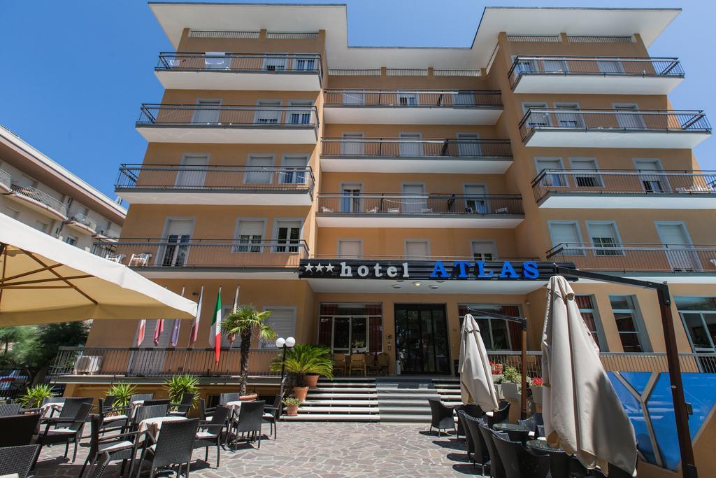 Hotel Atlas Римини Екстериор снимка